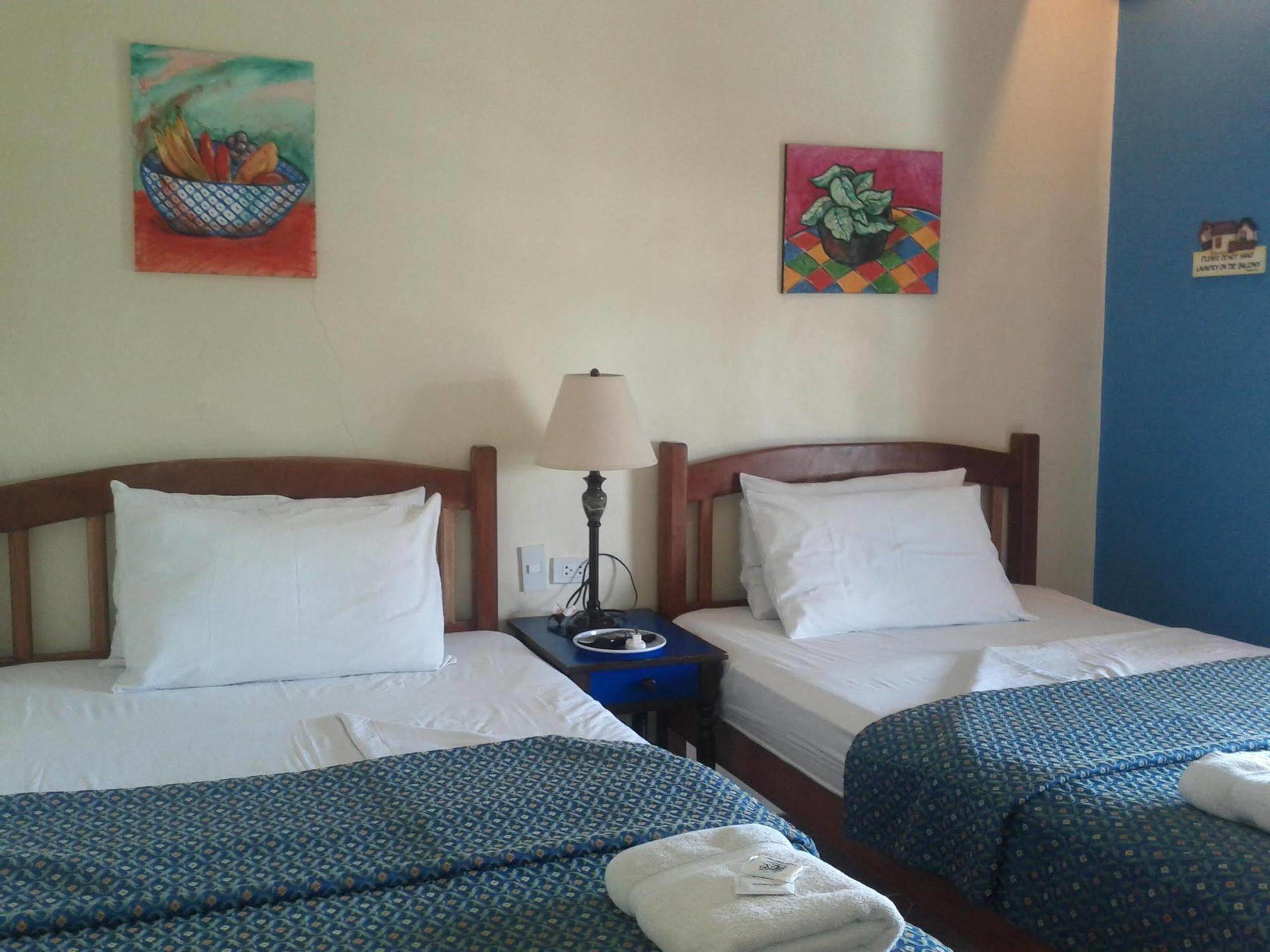 Florentina Homes Dumaguete City Buitenkant foto